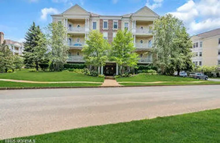 142 OVAL RD, MANASQUAN, NJ, 08736, Manasquan, NJ 08736