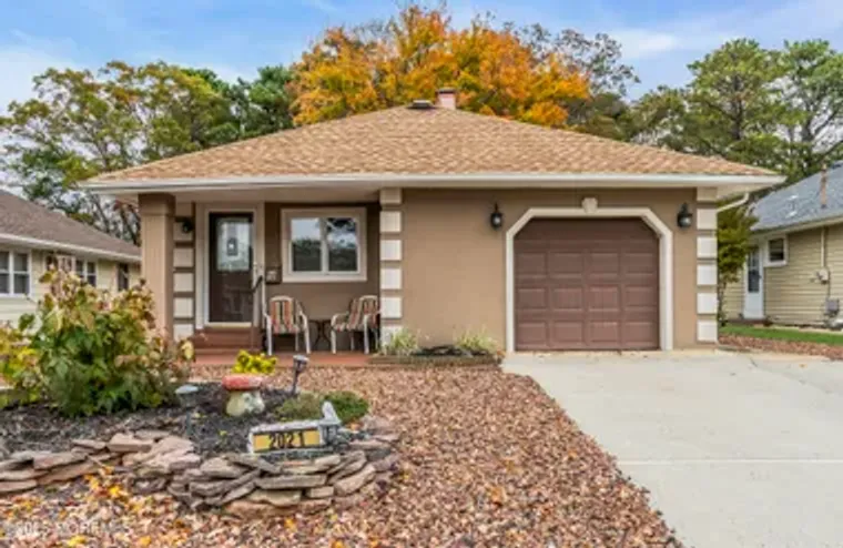 2021 MOUNT CARMEL BLVD, TOMS RIVER, NJ, ..., Toms River, NJ 08753