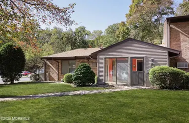 109 LEXINGTON CT, RED BANK, NJ, 07701, Red Bank, NJ 07701