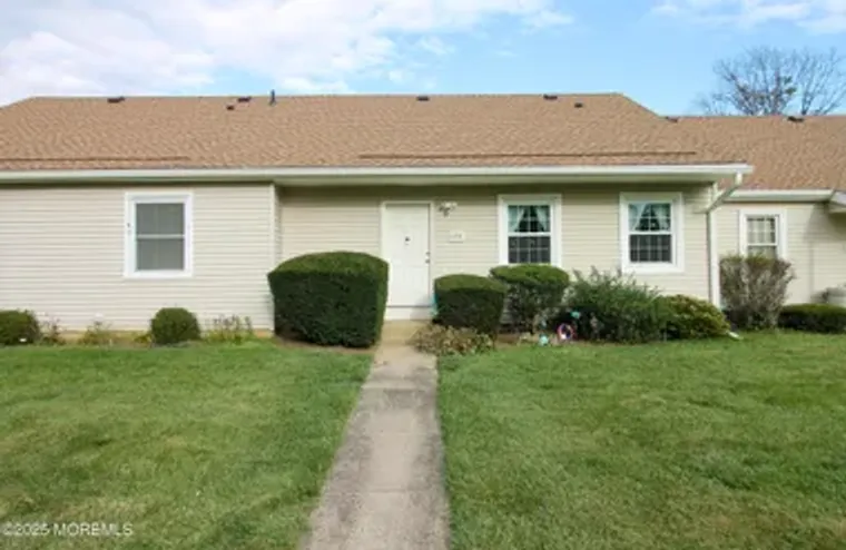 119 MUHLEN PLATZ E, FREEHOLD, NJ, 07728, Freehold, NJ 07728