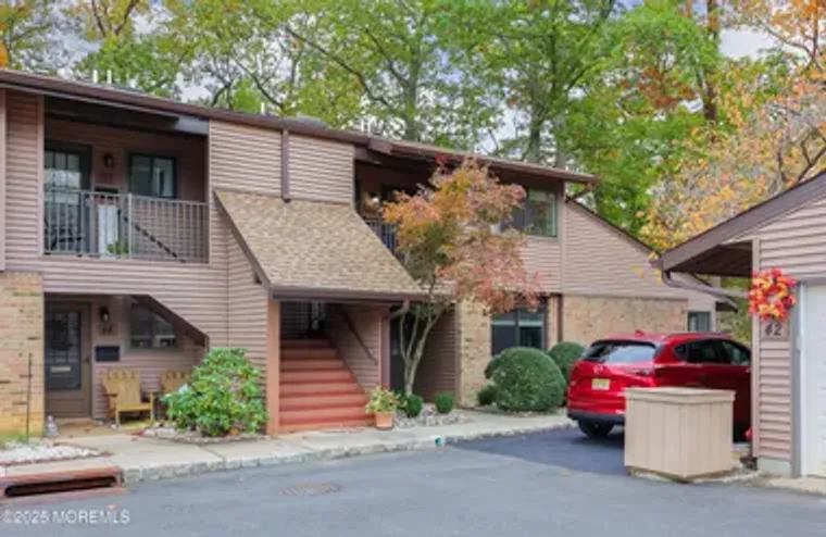 50 FRIENDSHIP CT, RED BANK, NJ, 07701, Red Bank, NJ 07701