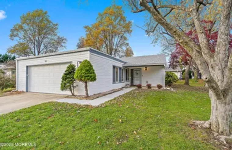 83C BANYAN PLZ, MONROE, NJ, 08831, Monroe, NJ 08831