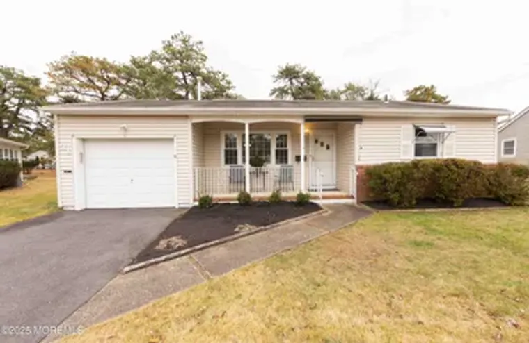 31 SOUTHAMPTON RD, TOMS RIVER, NJ, 08757, Toms River, NJ 08757