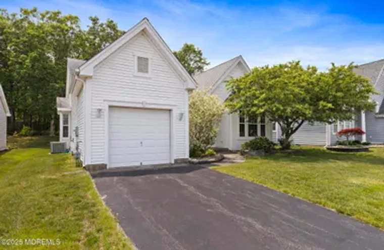 18 VALLEY STREAM PL, BARNEGAT, NJ, 08005, Barnegat, NJ 08005