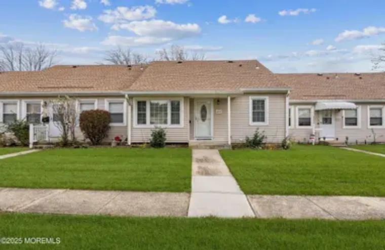 120 MUHLEN PLATZ D, FREEHOLD, NJ, 07728, Freehold, NJ 07728