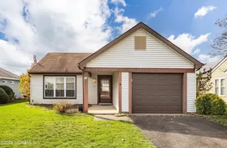 11 WYCOMBE WAY, LAKEHURST, NJ, 08759, Lakehurst, NJ 08759