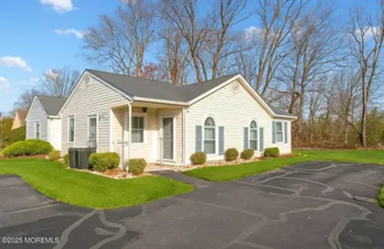 35 IVY RIDGE CLOSE, FREEHOLD, NJ, 07728, Freehold, NJ 07728