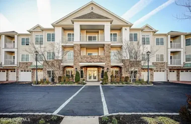 2211 FALSTON CIR # 2211, OLD BRIDGE, NJ,..., Old Bridge, NJ 08857