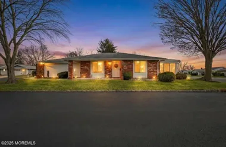 205A NEWPORT RD # 205A, MONROE, NJ, 0883..., Monroe, NJ 08831