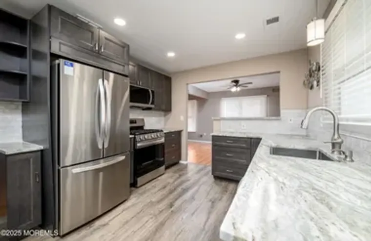 233 CLOVERDALE DR, LAKEWOOD, NJ, 08701, Lakewood, NJ 08701