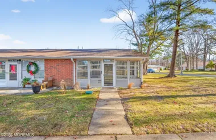 110F EDINBURGH LN, LAKEWOOD, NJ, 08701, Lakewood, NJ 08701