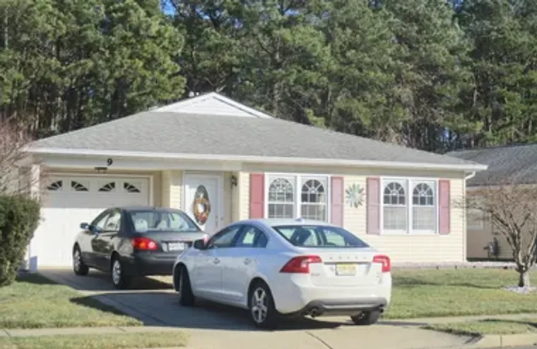 9 LIONS HEAD BLVD, BRICK, NJ, 08723, Brick, NJ 08723