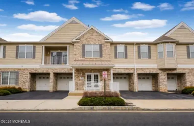 108 PICADILLY DR # 108, MORGANVILLE, NJ,..., Morganville, NJ 07751