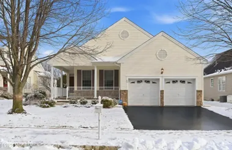 68 ROLLING MEADOWS BLVD, ASBURY PARK, NJ..., Asbury Park, NJ 07712