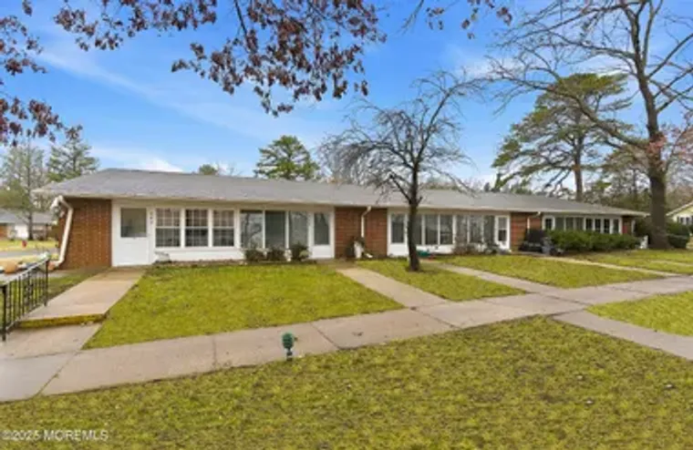 318D COVENTRY CT, LAKEWOOD, NJ, 08701, Lakewood, NJ 08701