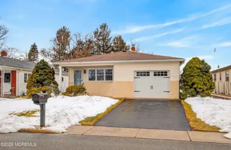 241 CHARLOTTEVILLE DR, TOMS RIVER, NJ, 0..., Toms River, NJ 08757