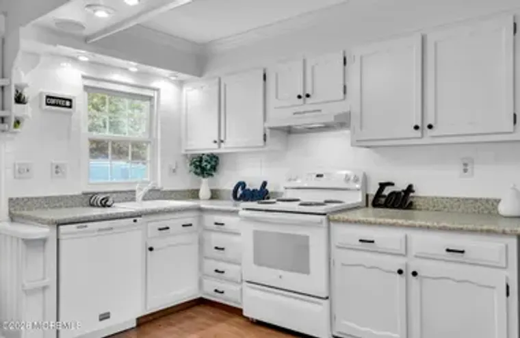 1236B HAMILTON CT, LAKEWOOD, NJ, 08701, Lakewood, NJ 08701