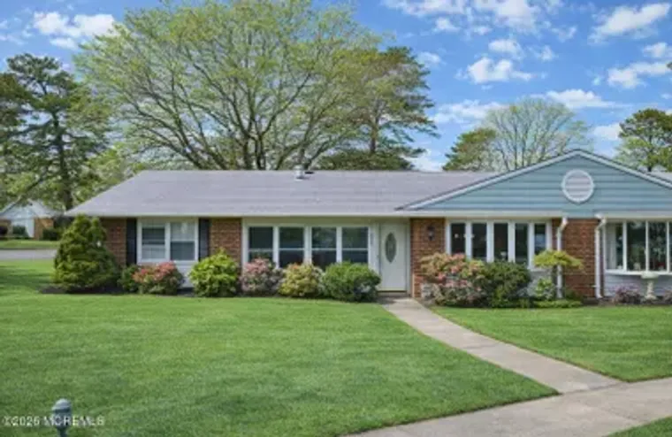 902A DUMBARTON DR, LAKEWOOD, NJ, 08701, Lakewood, NJ 08701