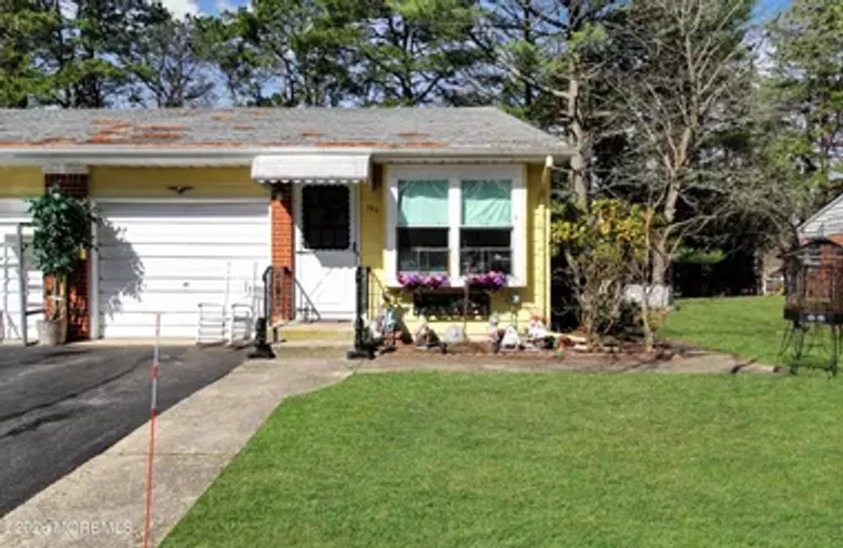 74B YORKTOWNE PKWY, WHITING, NJ, 08759, Whiting, NJ 08759