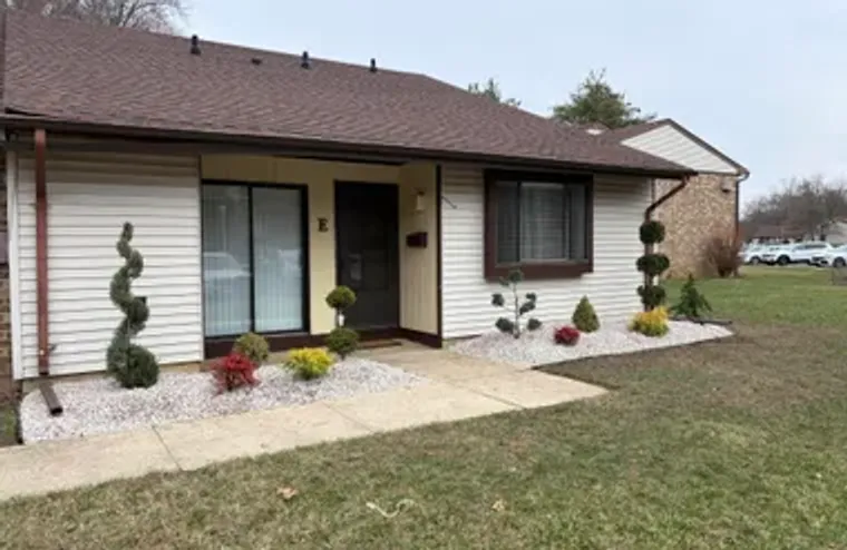 70 OVERLOOK WAY E, MANALAPAN, NJ, 07726, Manalapan, NJ 07726