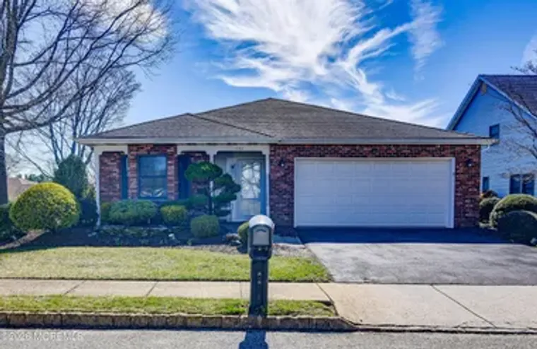 1 BENCHLEY DR, MARLBORO, NJ, 07746, Marlboro, NJ 07746