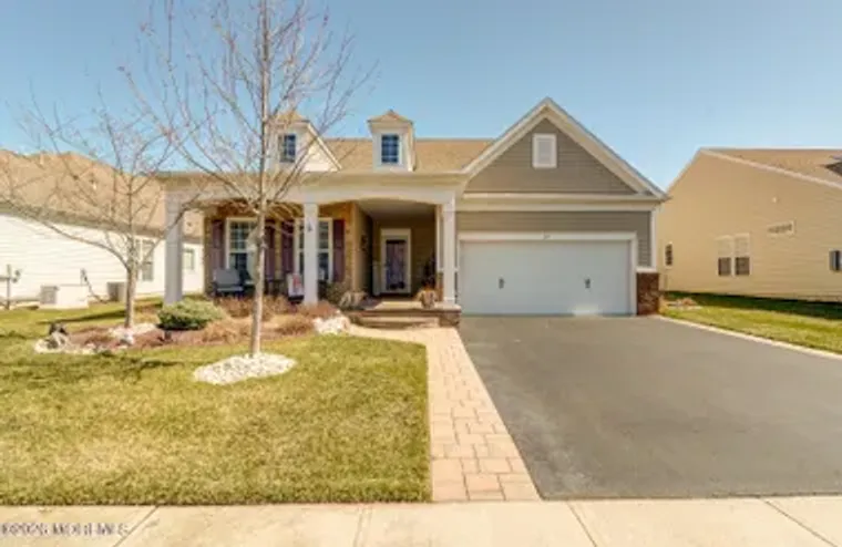 29 W DA VINCI WAY, FARMINGDALE, NJ, 0772..., Farmingdale, NJ 07727