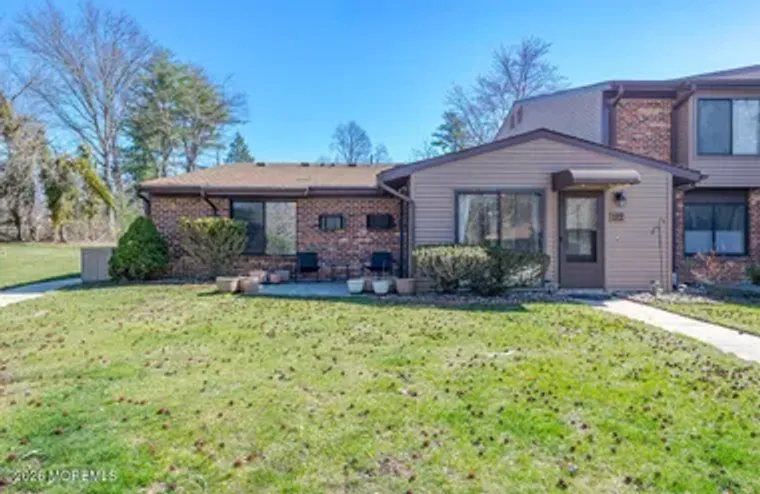 122 MANCHESTER CT, RED BANK, NJ, 07701, Red Bank, NJ 07701