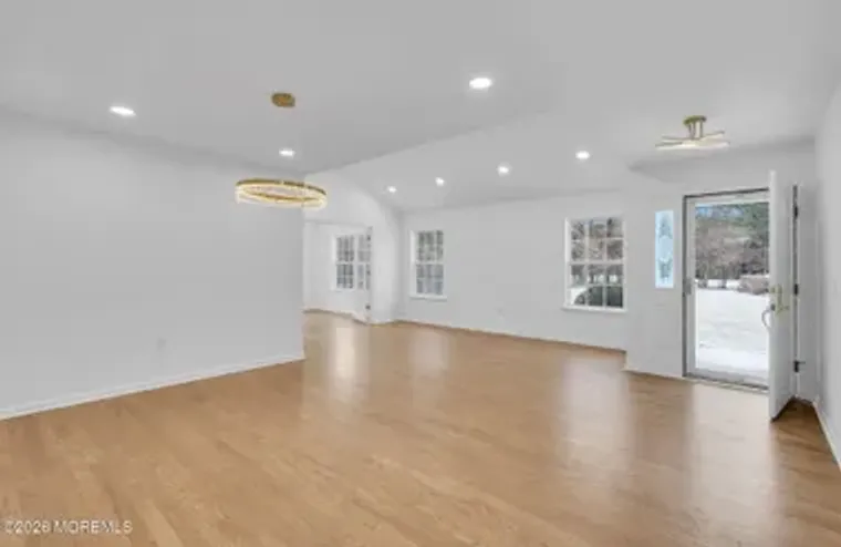 16 ROSEWOOD CT, LAKEWOOD, NJ, 08701, Lakewood, NJ 08701