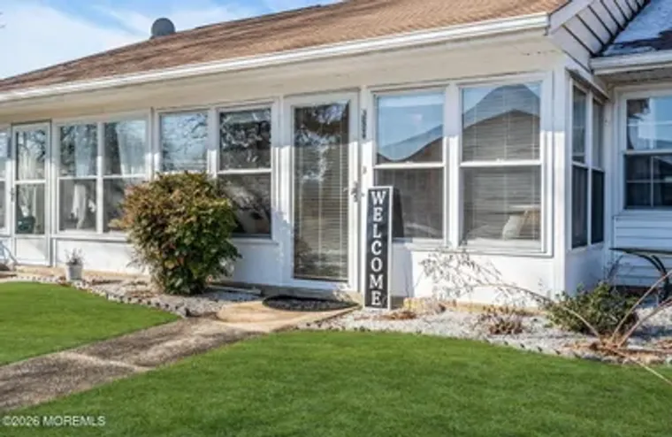 1236B HAMILTON CT, LAKEWOOD, NJ, 08701, Lakewood, NJ 08701