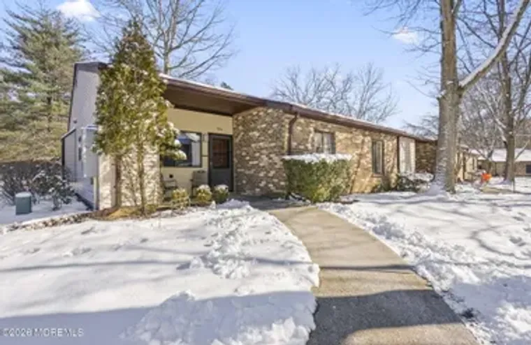 101 ARROWOOD RD A, MANALAPAN, NJ, 07726, Manalapan, NJ 07726