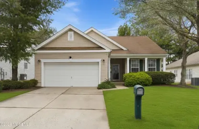 42 TALL PINES DR, NEPTUNE, NJ, 07753, Neptune, NJ 07753