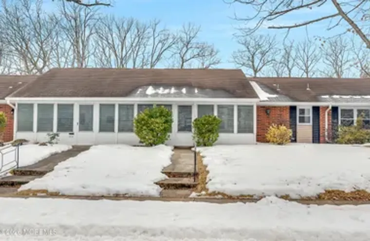 111B EDINBURGH LN, LAKEWOOD, NJ, 08701, Lakewood, NJ 08701