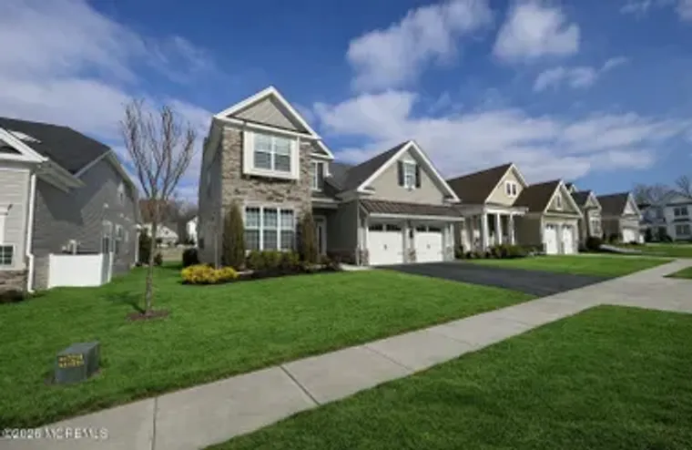 39 FLAGSTONE CT, FREEHOLD, NJ, 07728, Freehold, NJ 07728