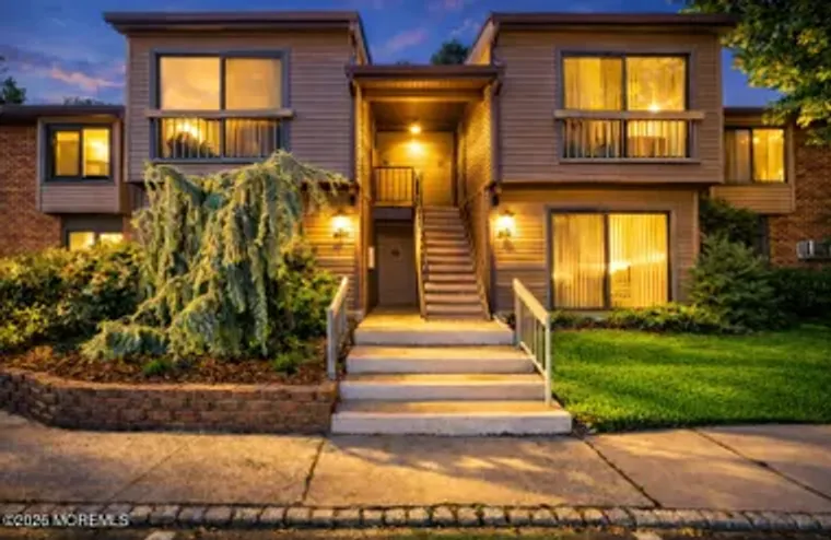 11 MANCHESTER CT, RED BANK, NJ, 07701, Red Bank, NJ 07701