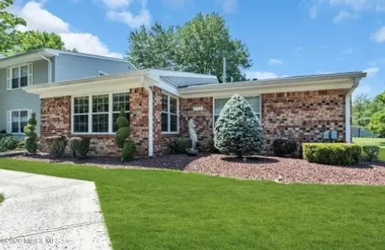 6 SNOWBURRY CT 281, RED BANK, NJ, 07701, Red Bank, NJ 07701