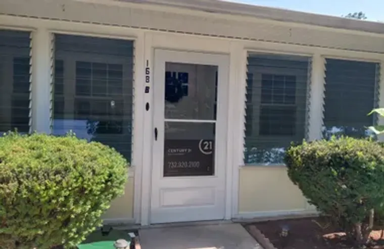 168B HUNTINGTON DR B, LAKEWOOD, NJ, 0870..., Lakewood, NJ 08701