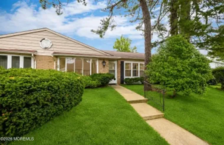 37 CAMBRIDGE CIR B, MANCHESTER, NJ, 0875..., Manchester, NJ 08759