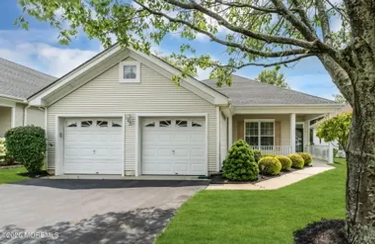 12 QUICKSILVER CT, LAKEWOOD, NJ, 08701, Lakewood, NJ 08701