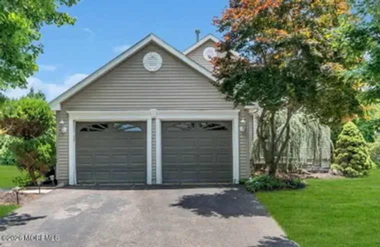 5 ROUND VALLEY LN, LAKEWOOD, NJ, 08701, Lakewood, NJ 08701