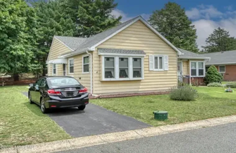 6 CROCKETT LN A, WHITING, NJ, 08759, Whiting, NJ 08759