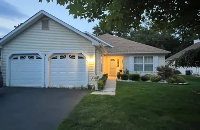 102 CLEAR LAKE RD, WHITING, NJ, 08759, Whiting, NJ 08759