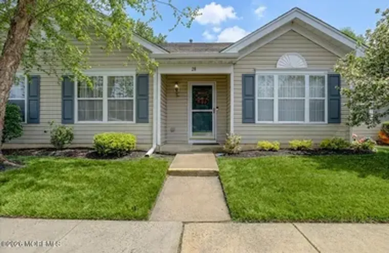 28 GOLDEN WILLOWS AVE 1000, LAKEWOOD, NJ..., Lakewood, NJ 08701