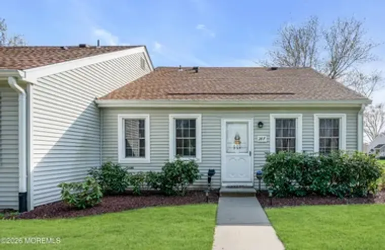 24 CALLE DE ELVIRA F, FREEHOLD, NJ, 0772..., Freehold, NJ 07728