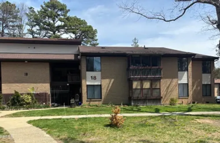 18 PINE CLUSTER CIR D, MANALAPAN, NJ, 07..., Manalapan, NJ 07726