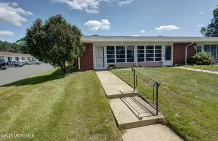 670A NEW CASTLE CT, LAKEWOOD, NJ, 08701, Lakewood, NJ 08701