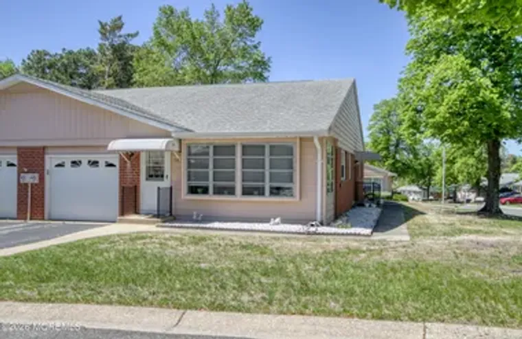 1 MOCCASIN DR B, WHITING, NJ, 08759, Whiting, NJ 08759