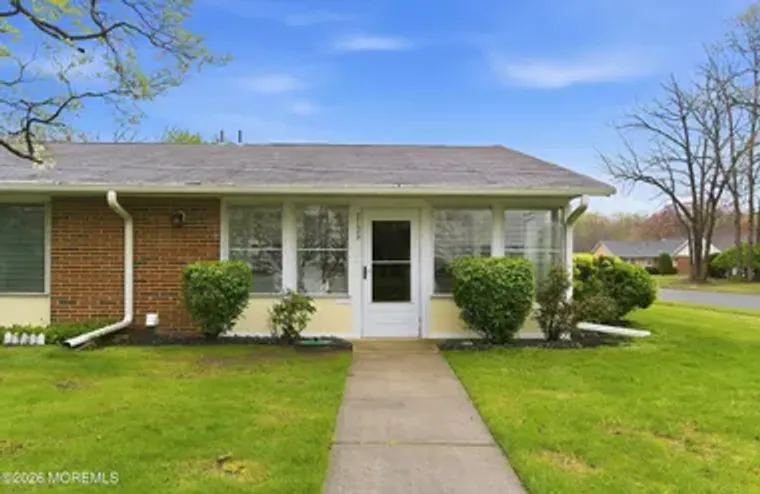 212D HUNTINGTON DR D, LAKEWOOD, NJ, 0870..., Lakewood, NJ 08701