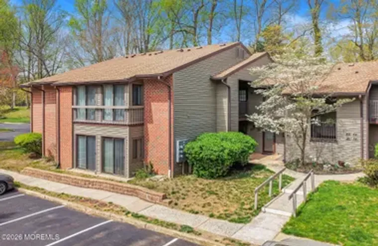 42 MEDFORD CT, RED BANK, NJ, 07701, Red Bank, NJ 07701