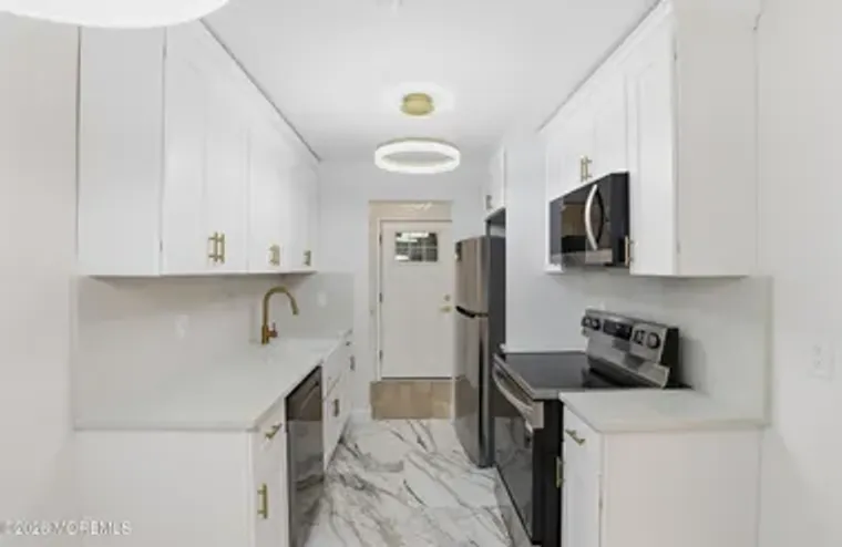 236 MEDFORD CT J, MANALAPAN, NJ, 07726, Manalapan, NJ 07726