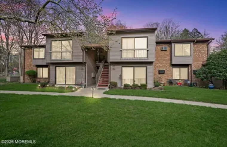 18 LEXINGTON CT, RED BANK, NJ, 07701, Red Bank, NJ 07701